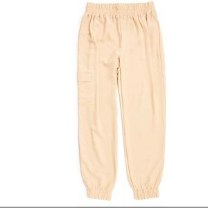 Women’s size: Medium wind flow Cargo pants